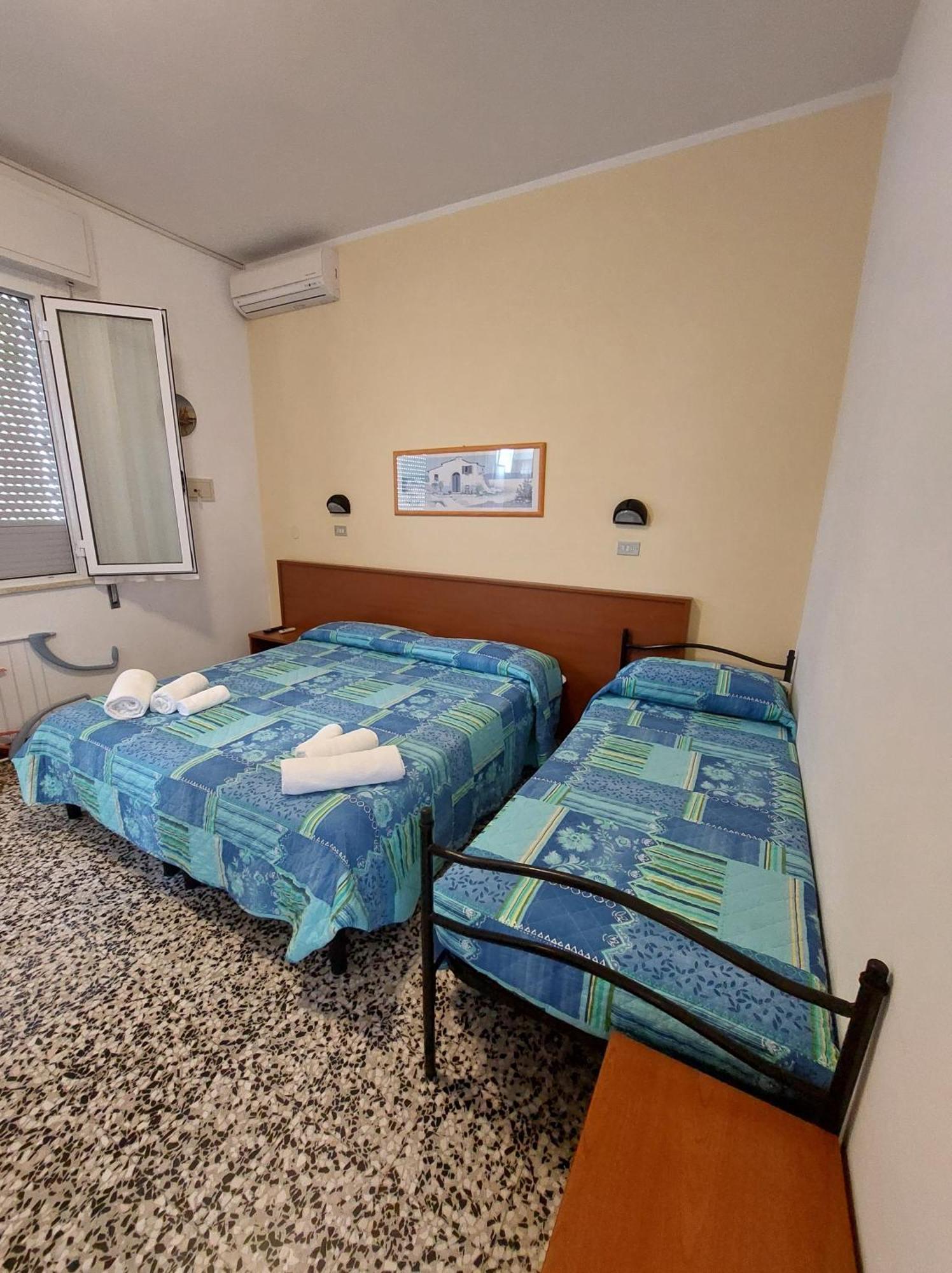 B&B Hotel Villa Nora Bellaria-Igea Marina Quarto foto